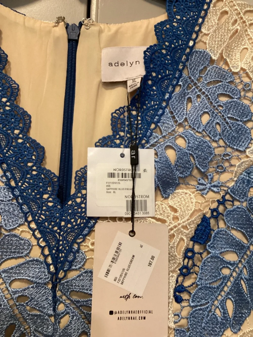 Adelyn Rae Adeline Palm Lace Midi Dress, size XL - Picture 3 of 12